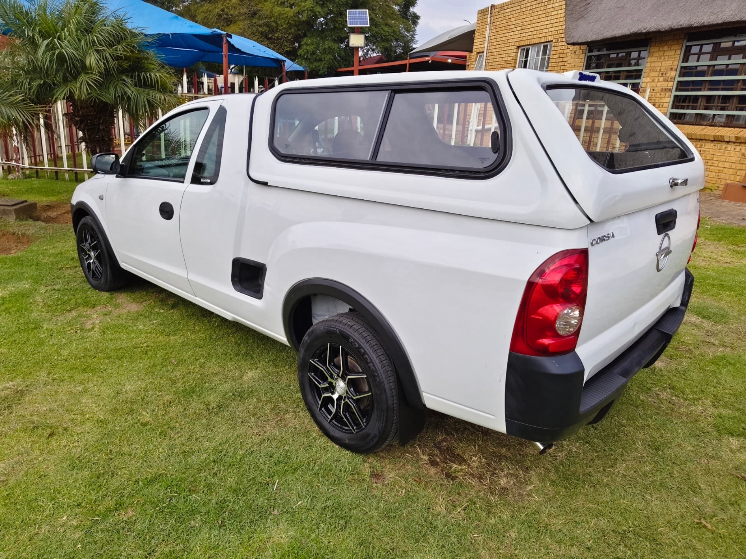 2010 Opel Corsa Utility — photo 5