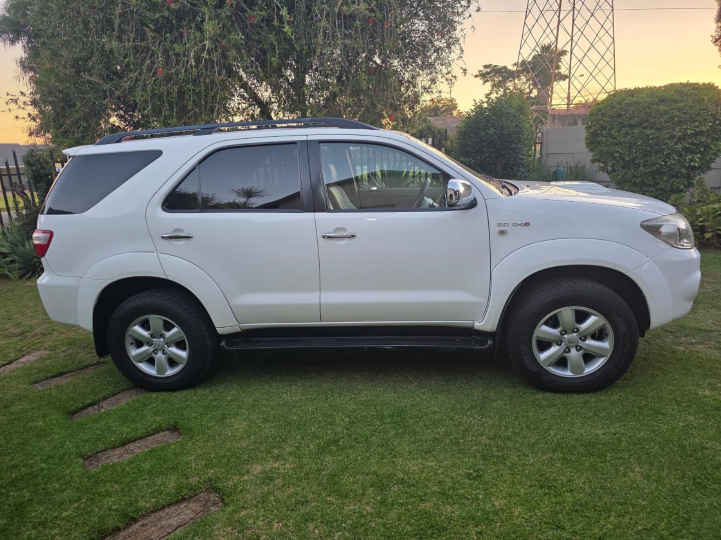 2010 Toyota Fortuner D4D 4x4 — photo 4