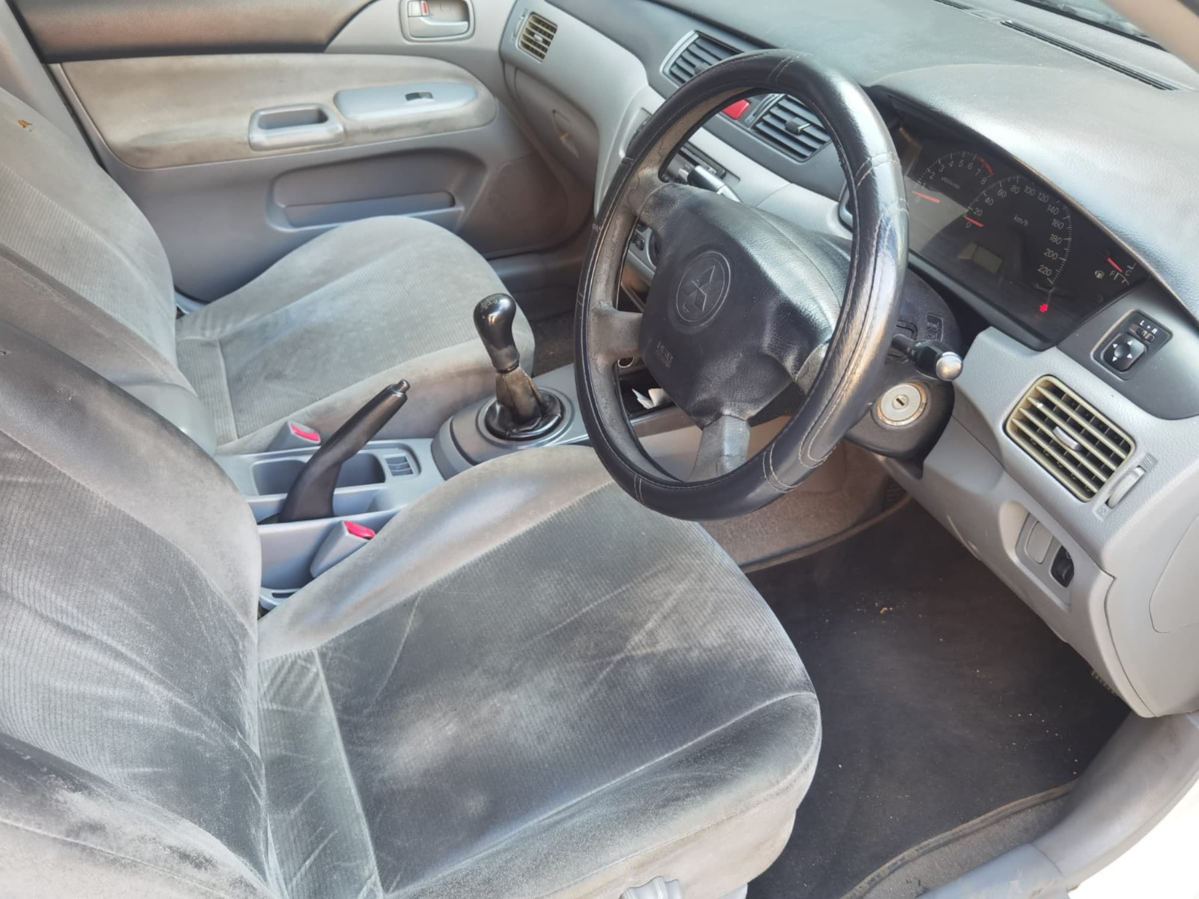 2003 Mitsubishi Lancer for sale in South Africa — photo 11