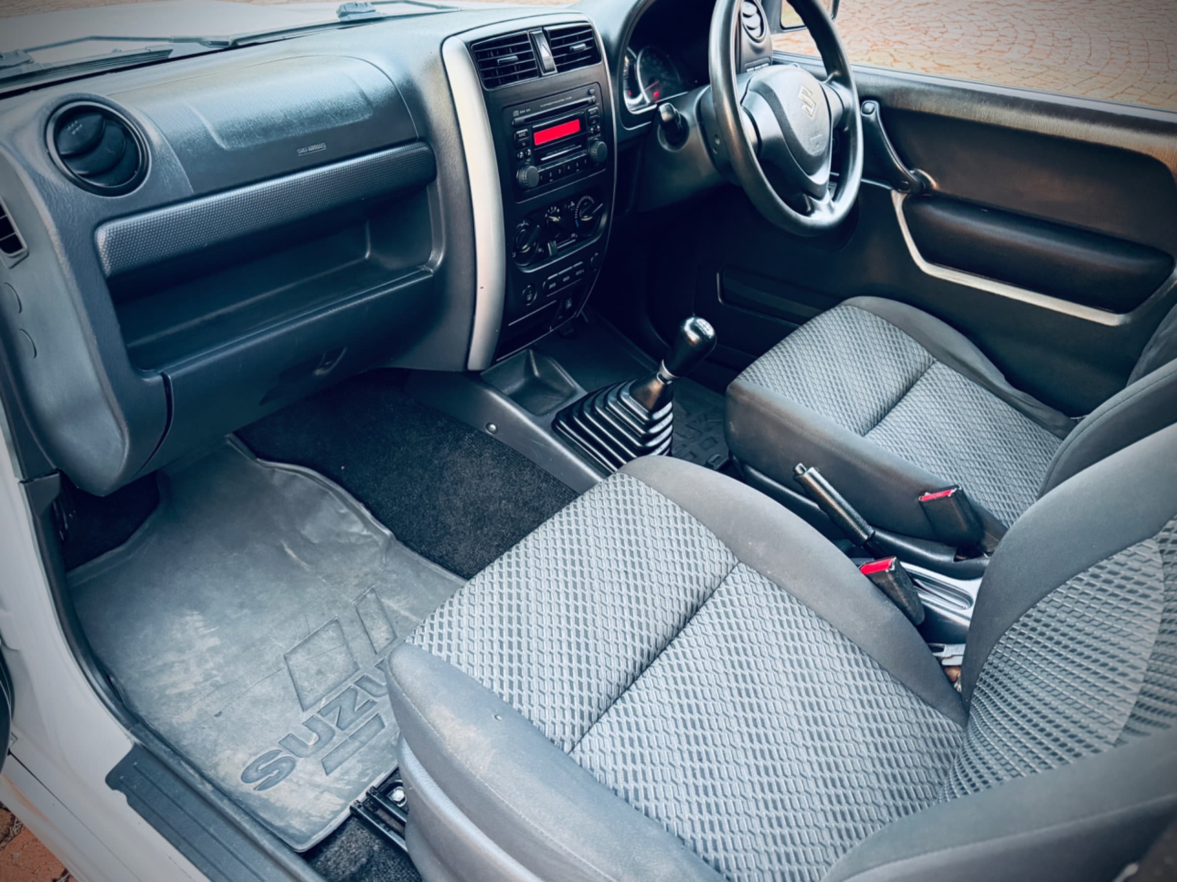 2015 Suzuki Jimny for sale in South Africa — photo 19