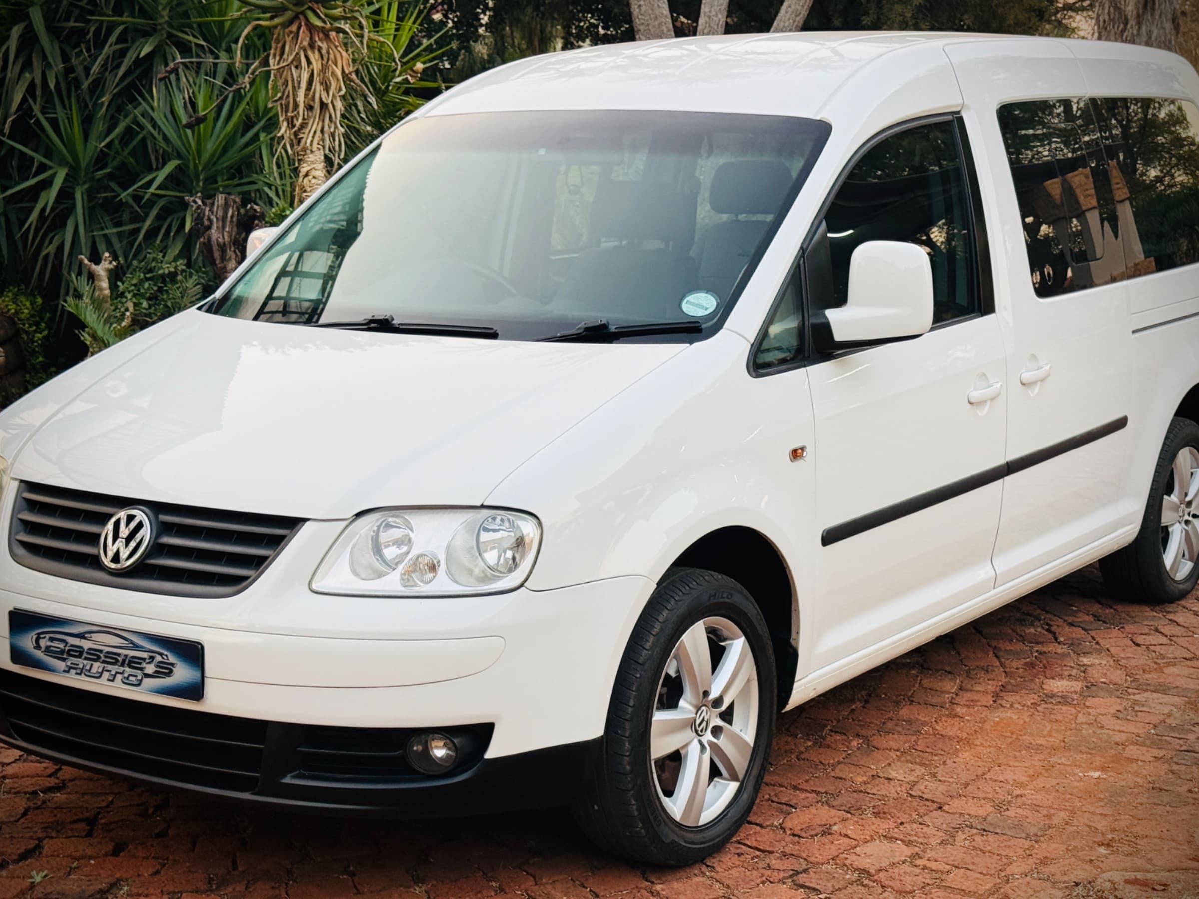 2010 Volkswagen Caddy Maxi 1.9 TDi for sale in South Africa — photo 13