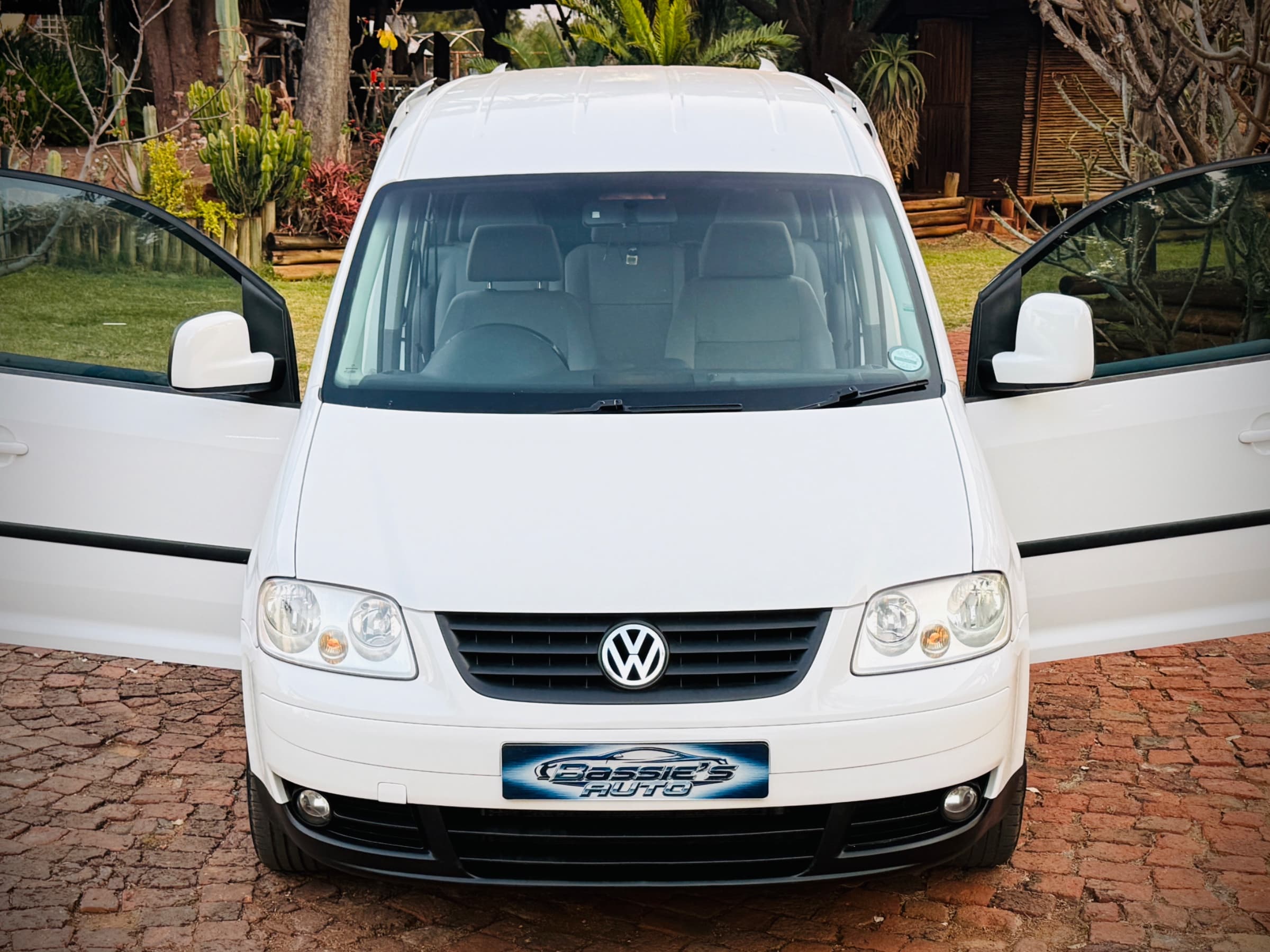 2010 Volkswagen Caddy Maxi 1.9 TDi for sale in South Africa — photo 20