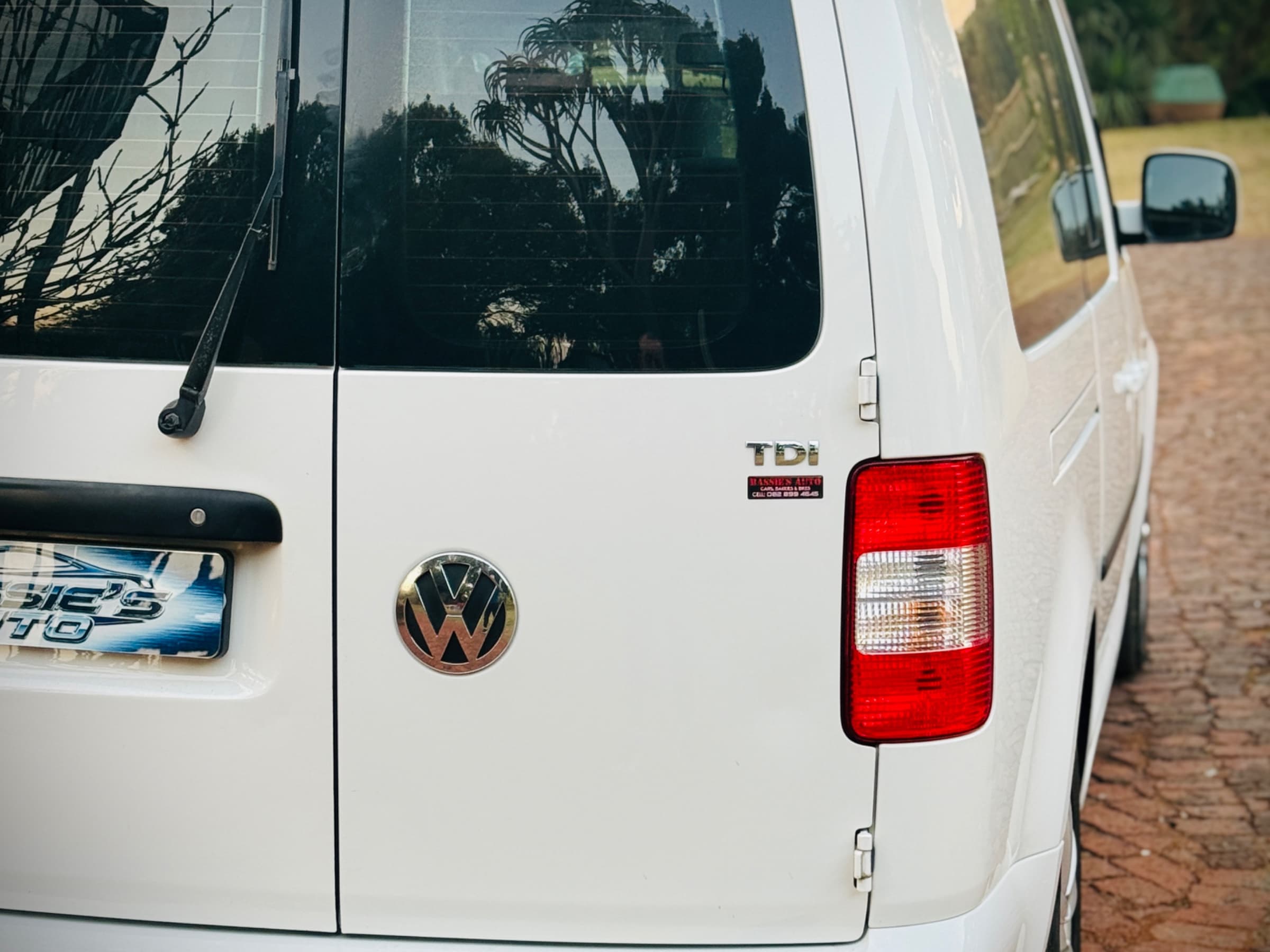 2010 Volkswagen Caddy Maxi 1.9 TDi for sale in South Africa — photo 8