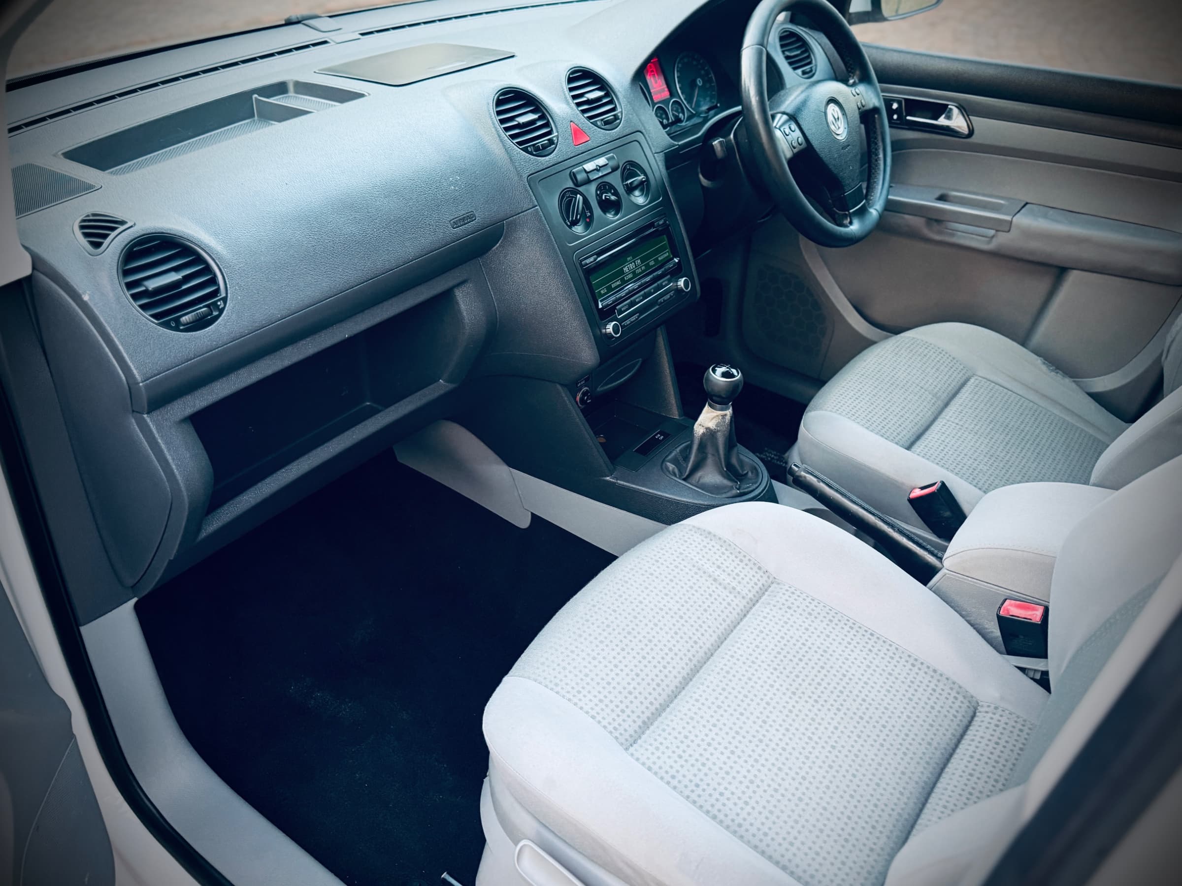 2010 Volkswagen Caddy Maxi 1.9 TDi for sale in South Africa — photo 10