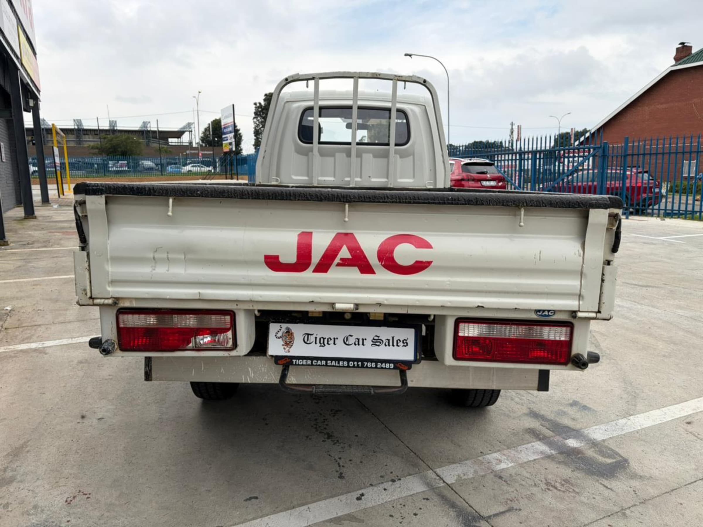 2022 JAC X200 S 2.8 TD 1.5TON DROPSIDE for sale in South Africa — photo 8