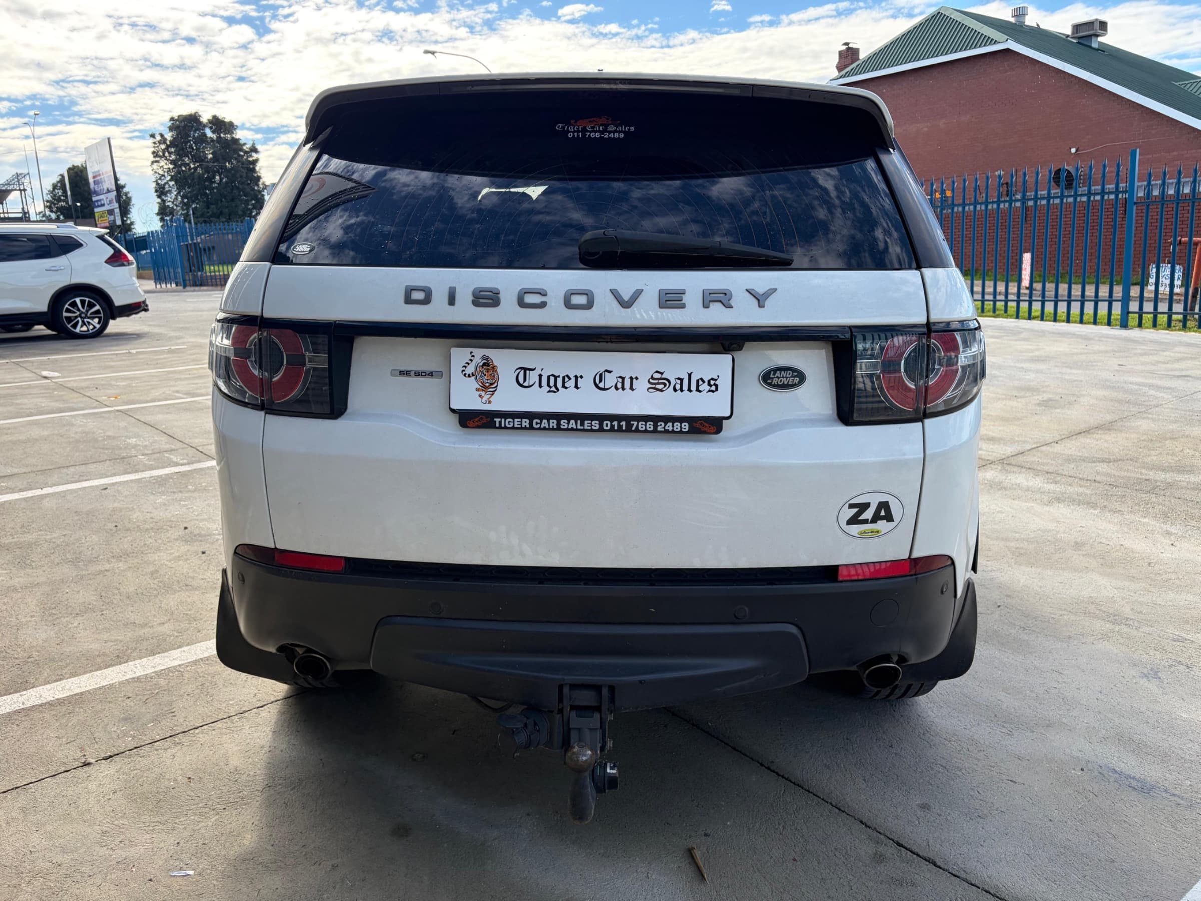 2015 Land Rover Discovery Sport 2.2 SD4 SE for sale in South Africa — photo 8