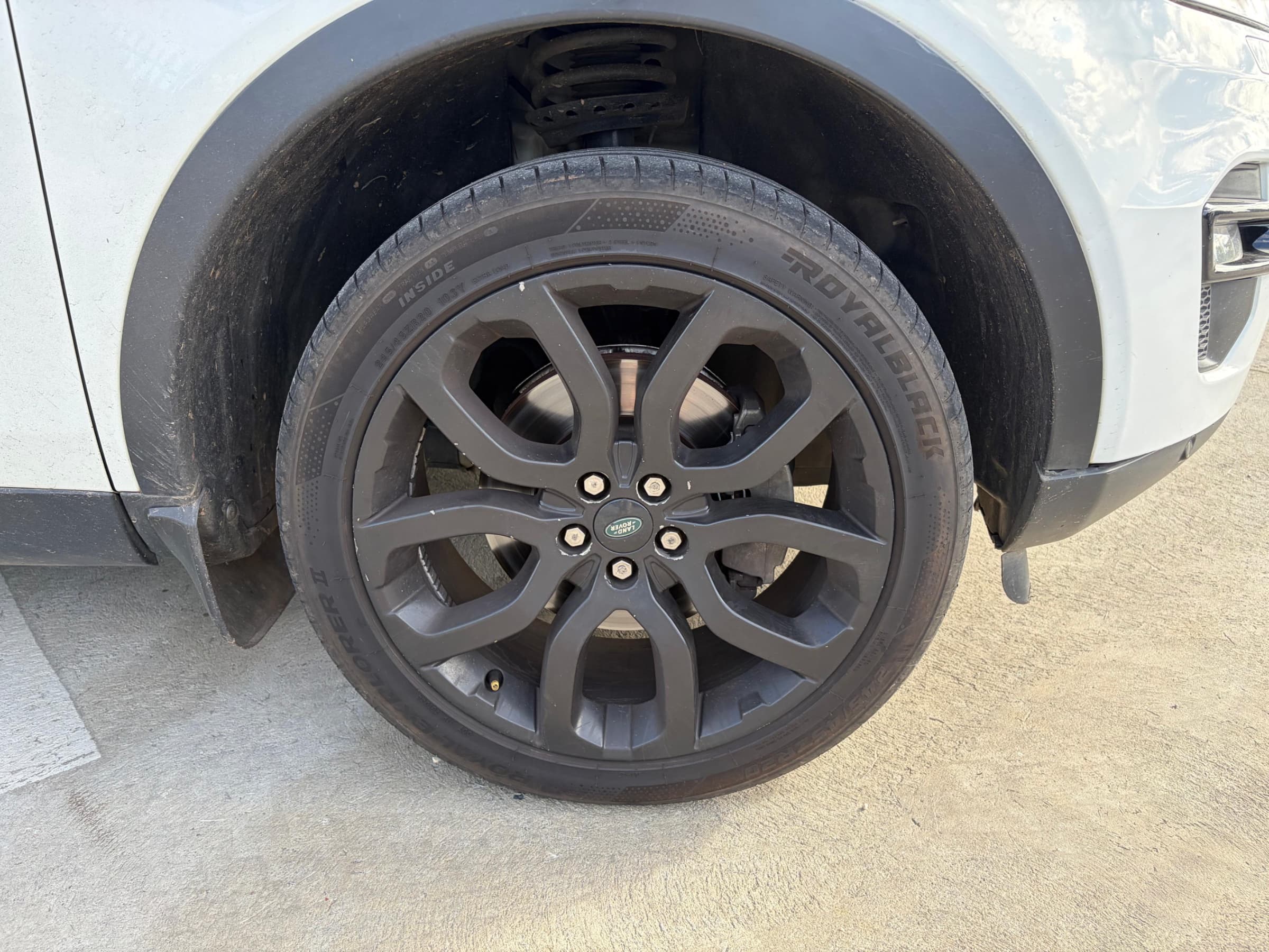 2015 Land Rover Discovery Sport 2.2 SD4 SE for sale in South Africa — photo 9