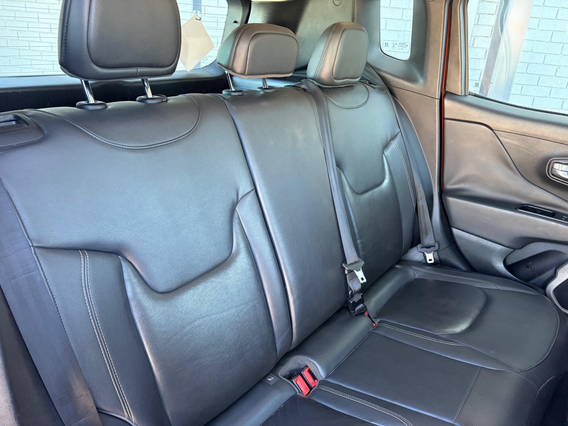 2015 Jeep Renegade 1.4 Tjet LTD for sale in South Africa — photo 7