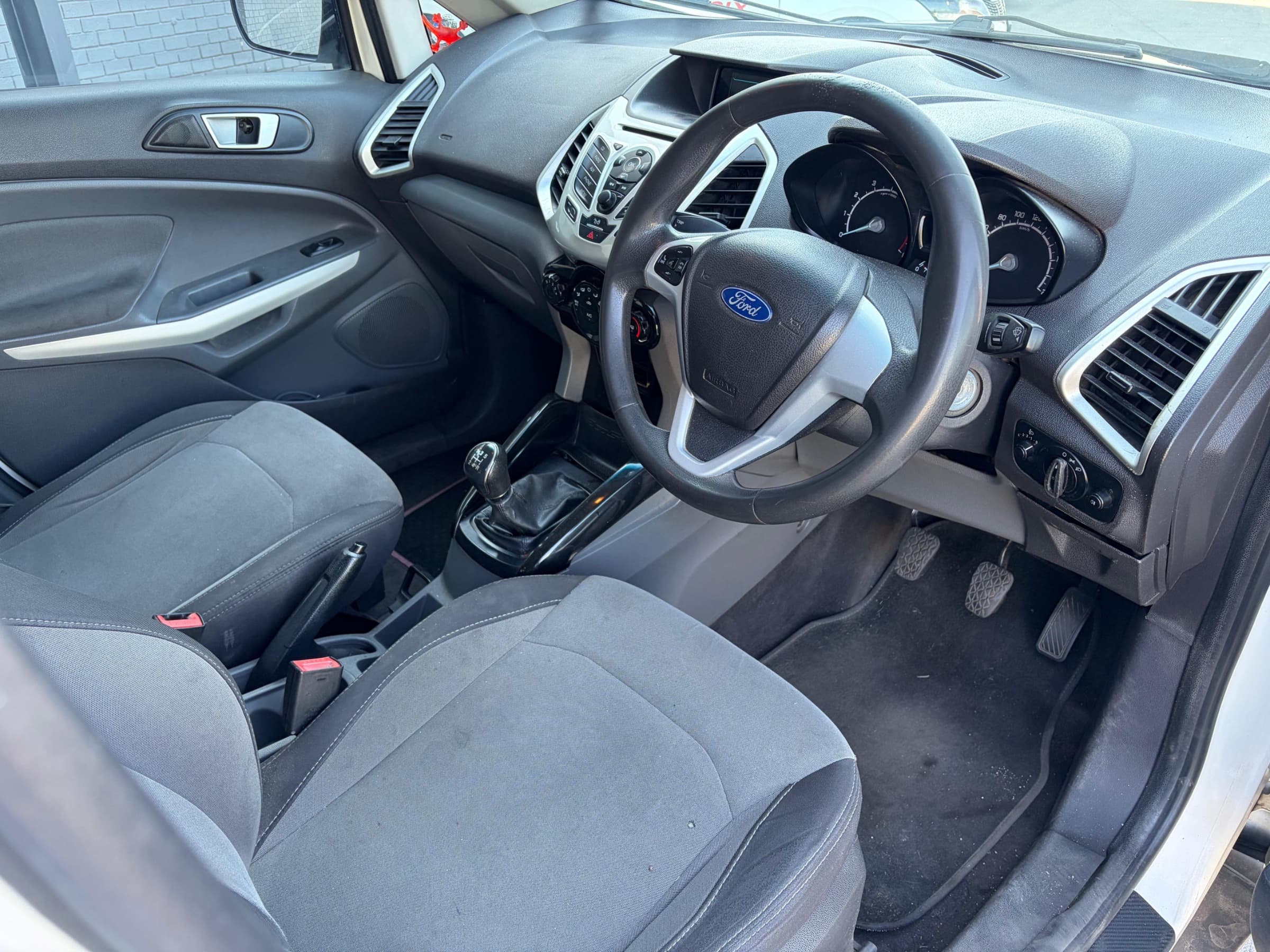 2014 Ford EcoSport 1.0 EcoBoost Trend for sale in South Africa — photo 3
