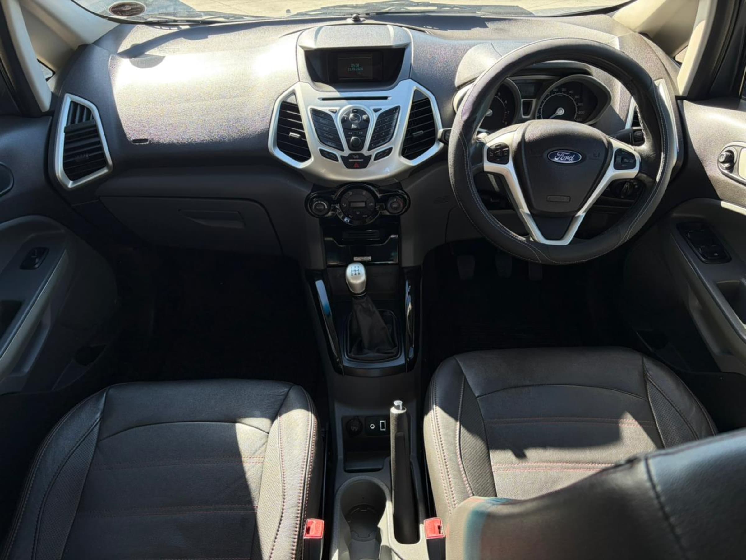 2015 Ford EcoSport 1.0 EcoBoost Titanium for sale in South Africa — photo 5