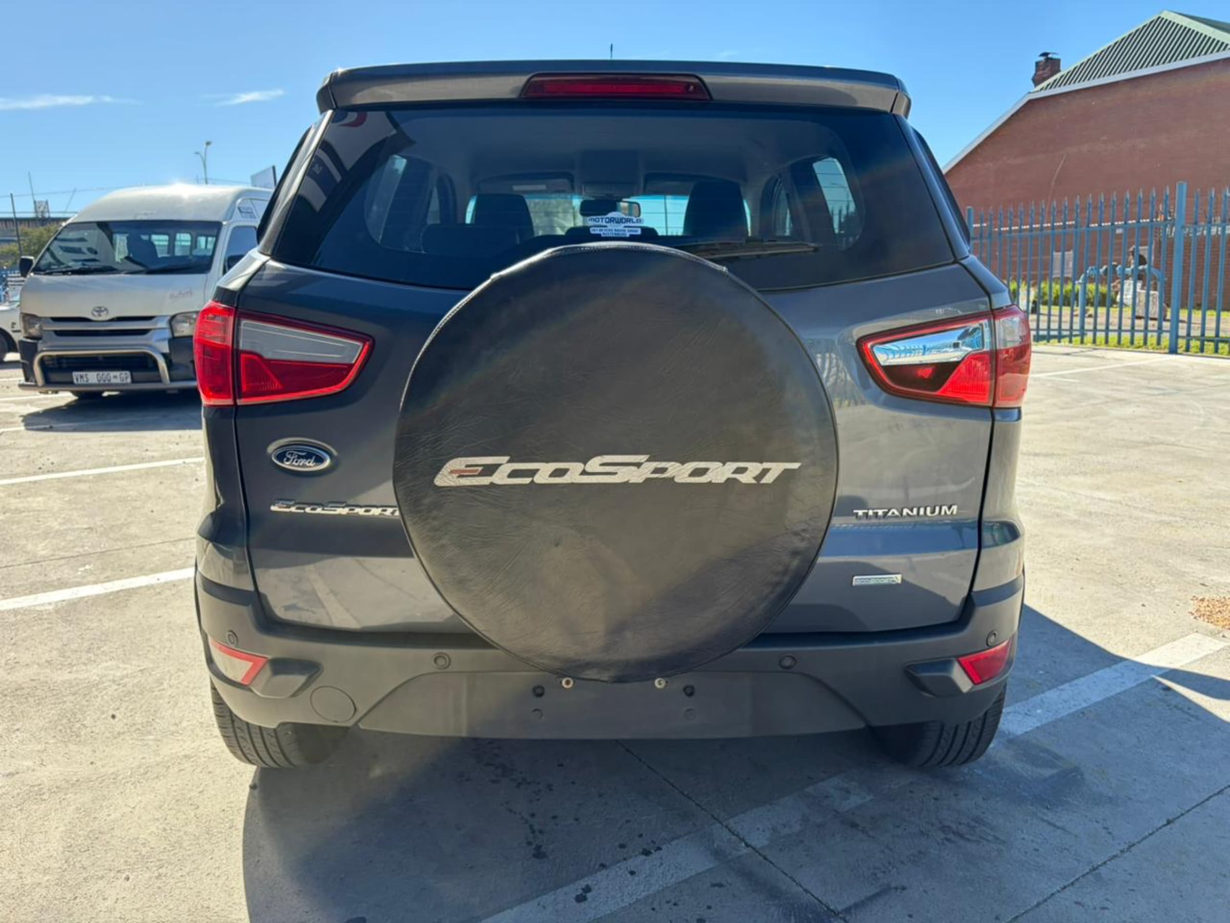 2015 Ford EcoSport 1.0 EcoBoost Titanium for sale in South Africa — photo 10