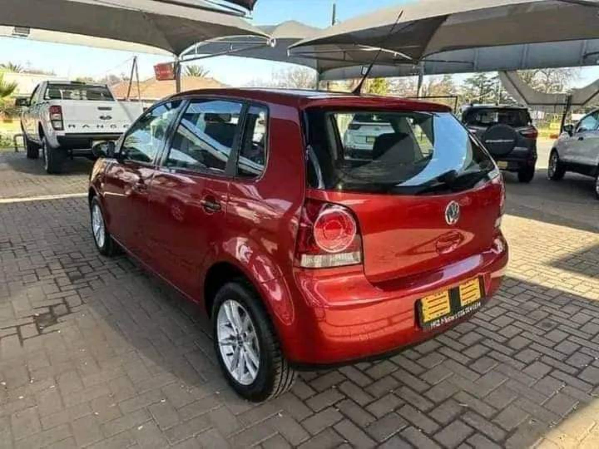 2018 Volkswagen Polo Vivo Comfortline for sale in South Africa — photo 2
