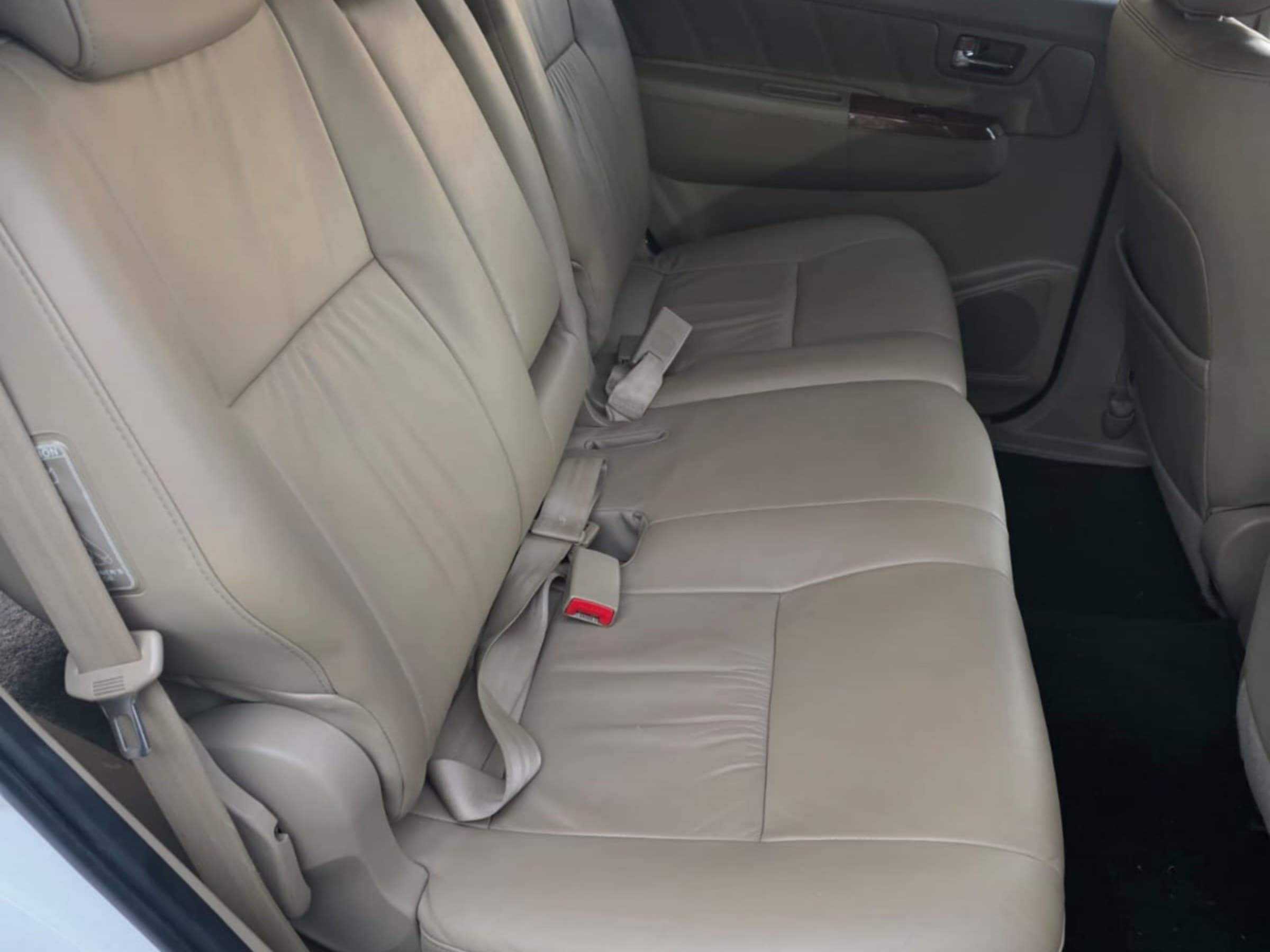 2010 Toyota Fortuner D4D 4x4 for sale in South Africa — photo 13