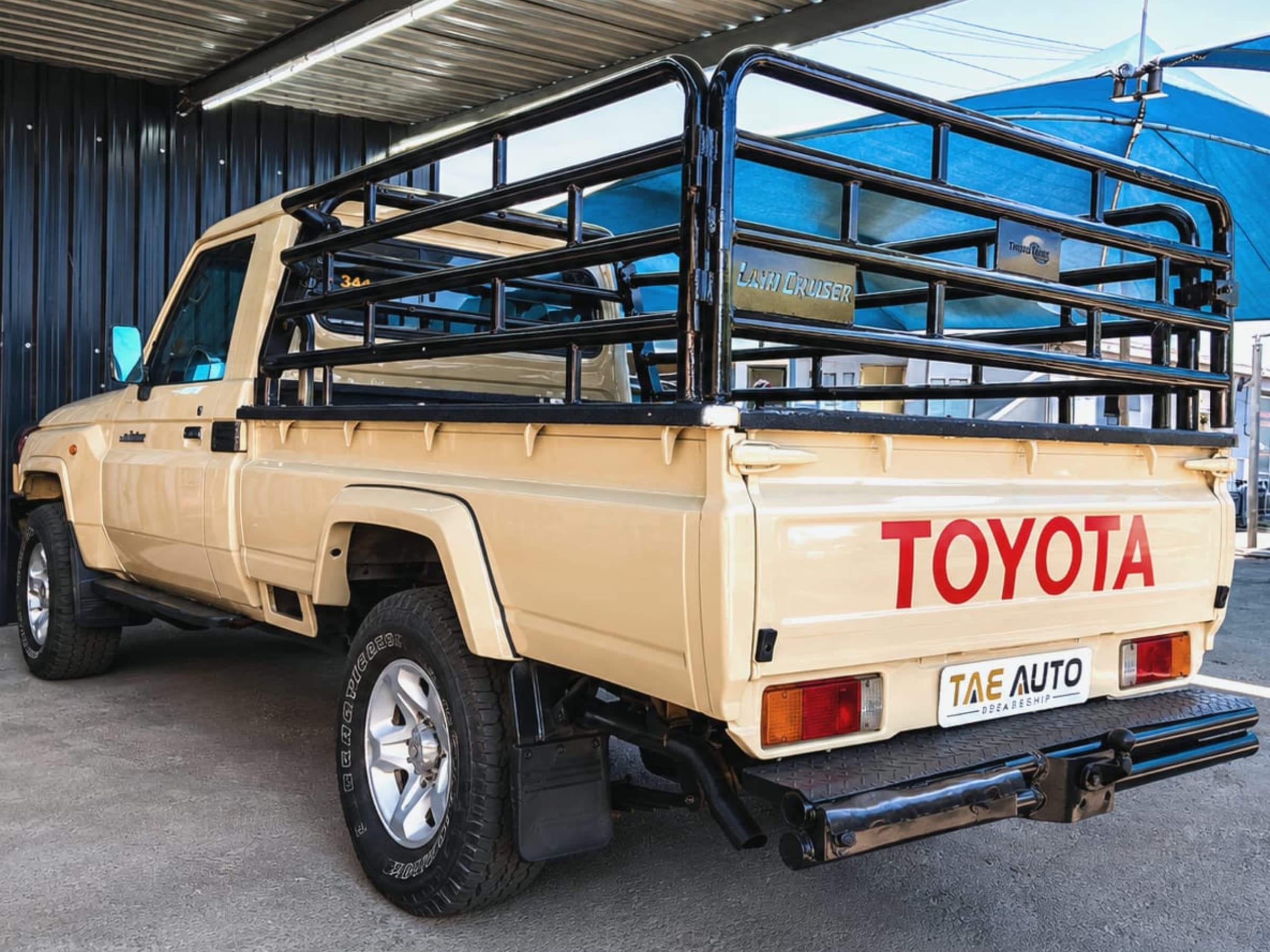 2011 Toyota Land Cruiser 79 Series for sale in South Africa — photo 4
