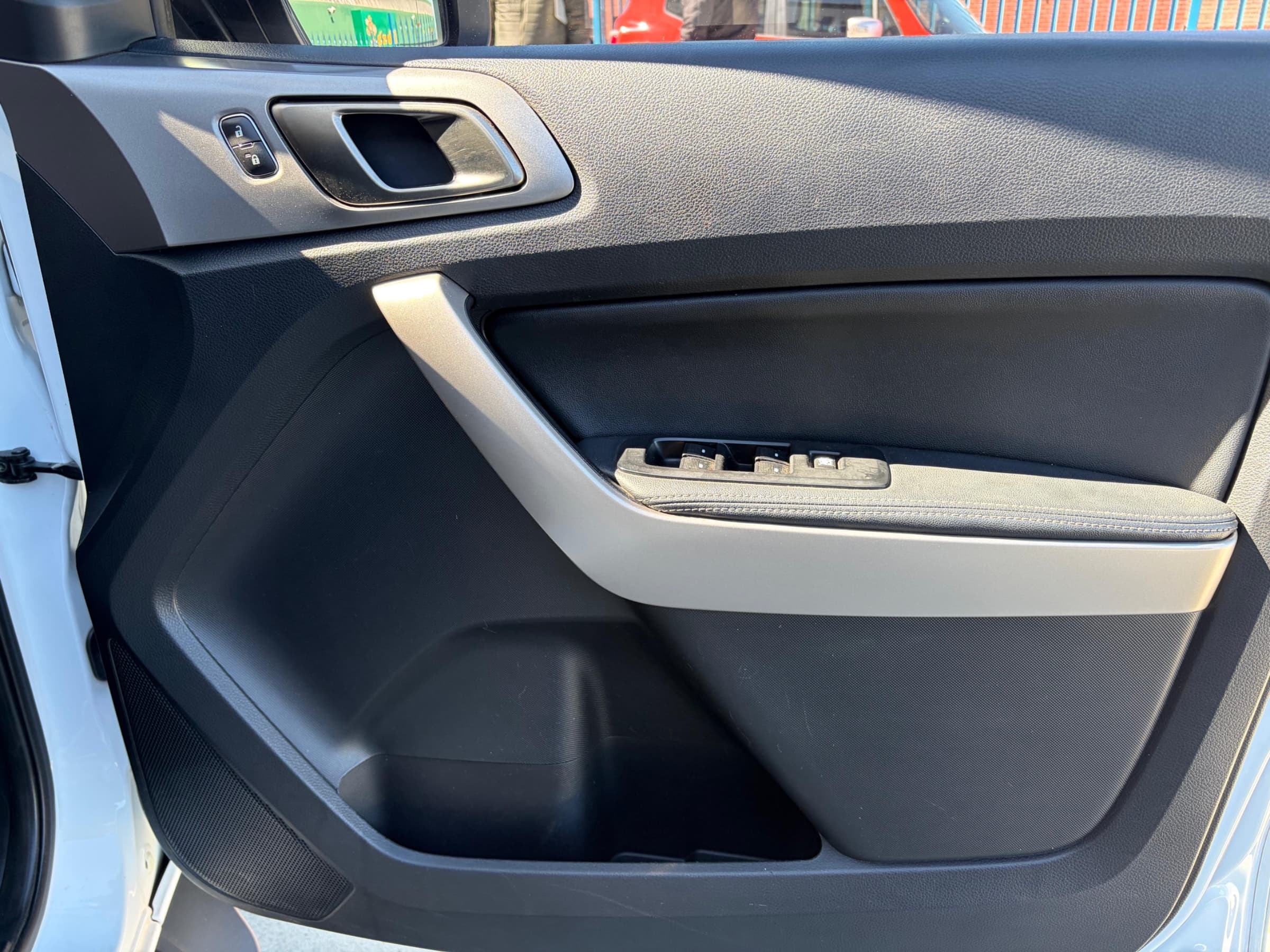 2020 Ford Everest Bi-Turbo XLT for sale in South Africa — photo 4