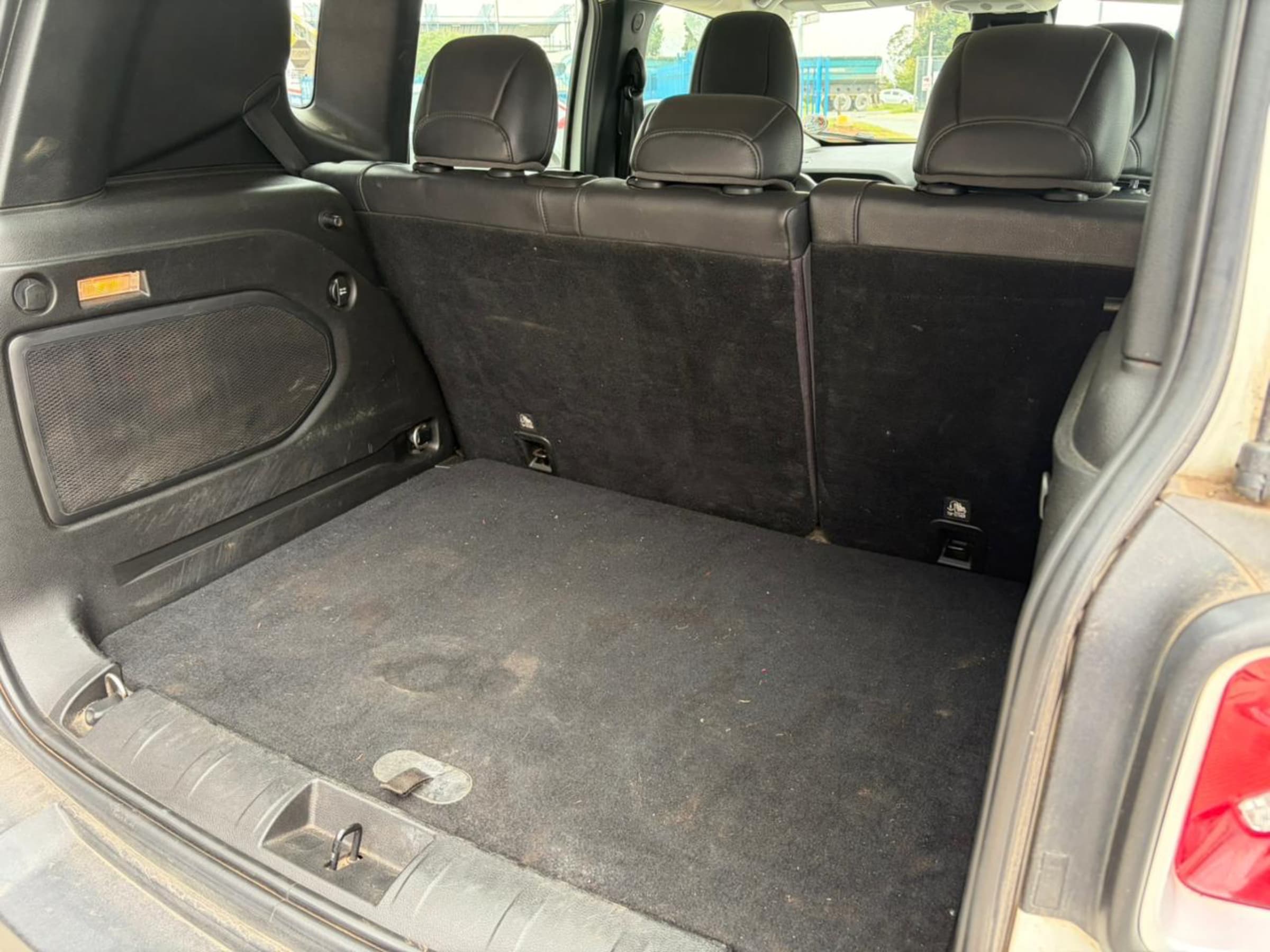 2015 Jeep Renegade 1.4 Tjet LTD for sale in South Africa — photo 7