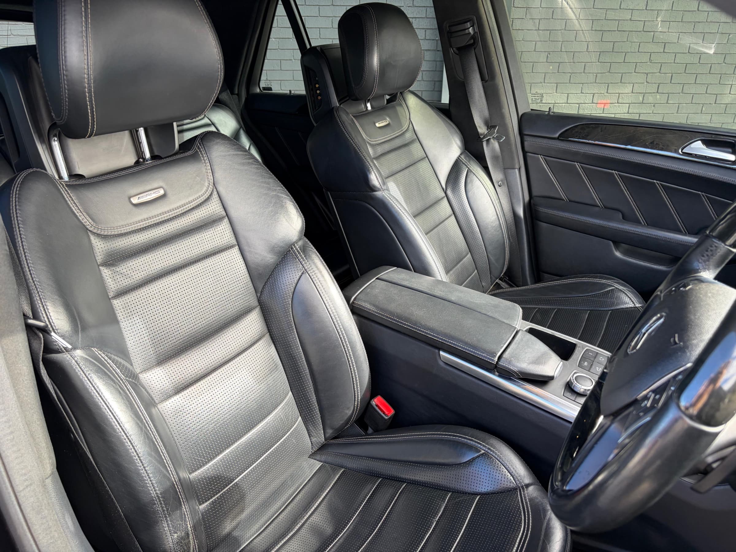2013 Mercedes-Benz AMG ML63 for sale in South Africa — photo 6