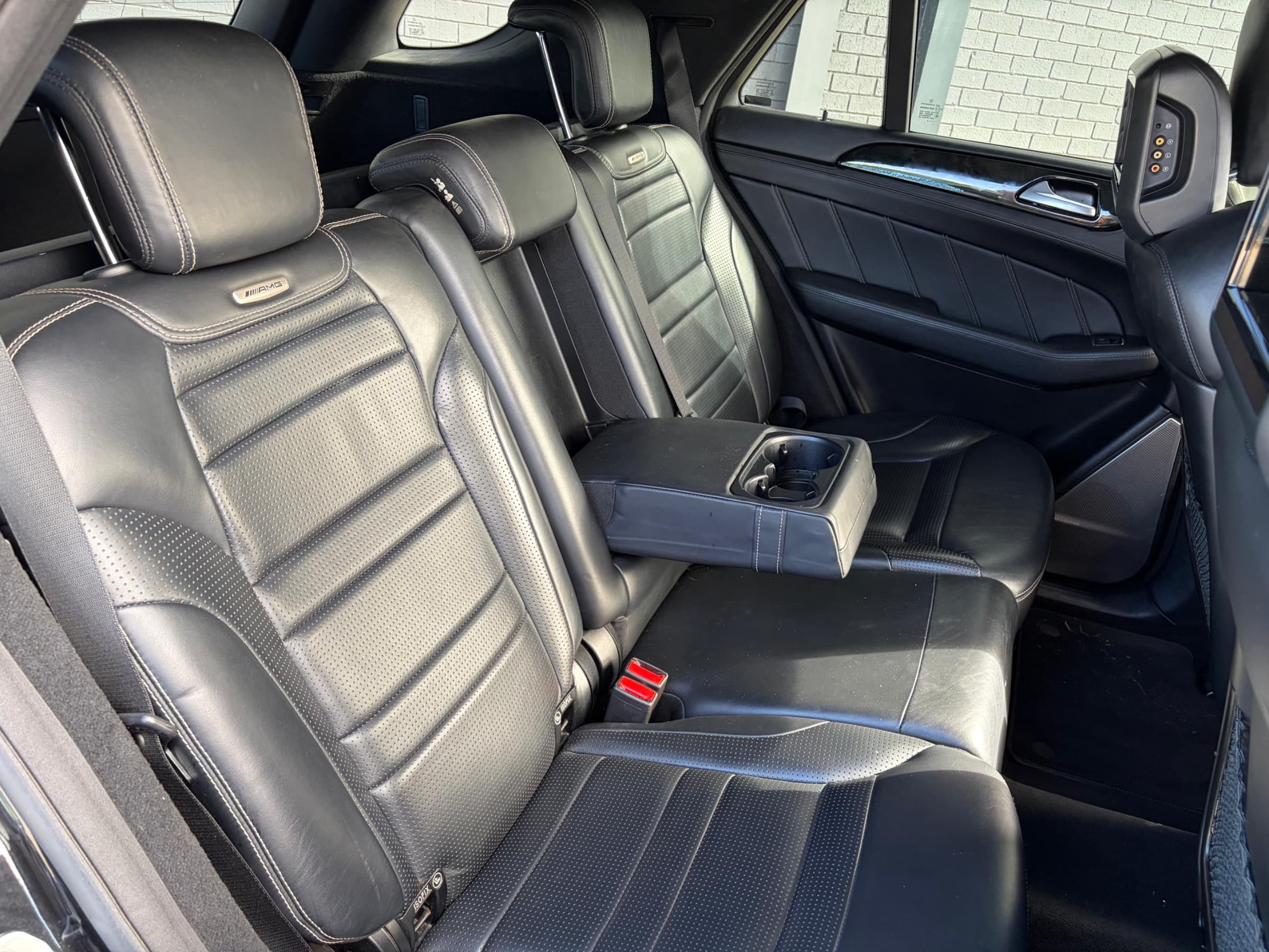 2013 Mercedes-Benz AMG ML63 for sale in South Africa — photo 7